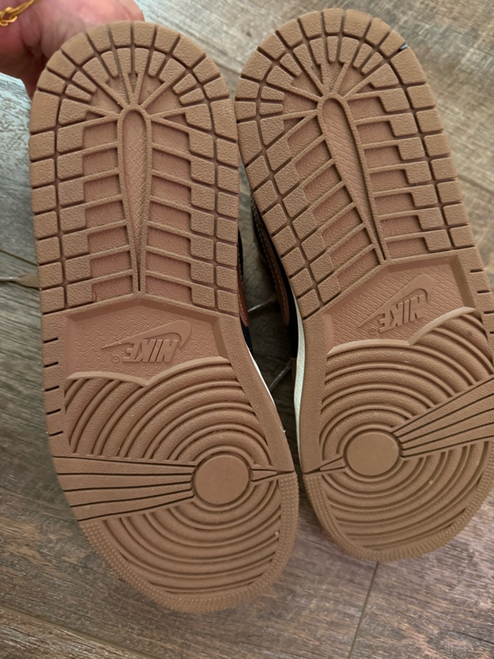 Nike Air Jordan 1 Low Women’s Sneakers - Brown & Black - Picture 4 of 4